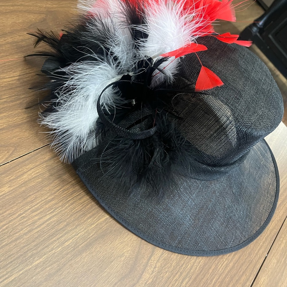 Kentucky Derby hat! Worn one time